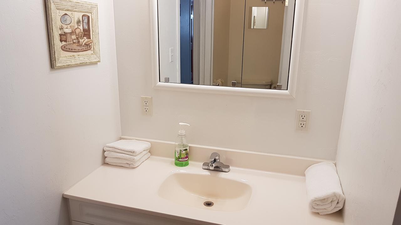 Preferred Rooms By Crestview Guest House Chapleau Exteriör bild